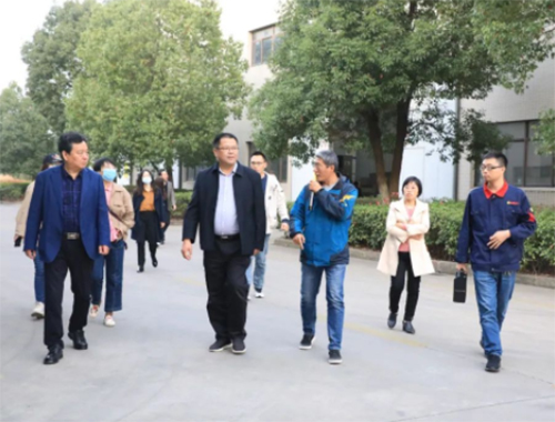 省发改委调研组莅临博天堂网址工厂调研